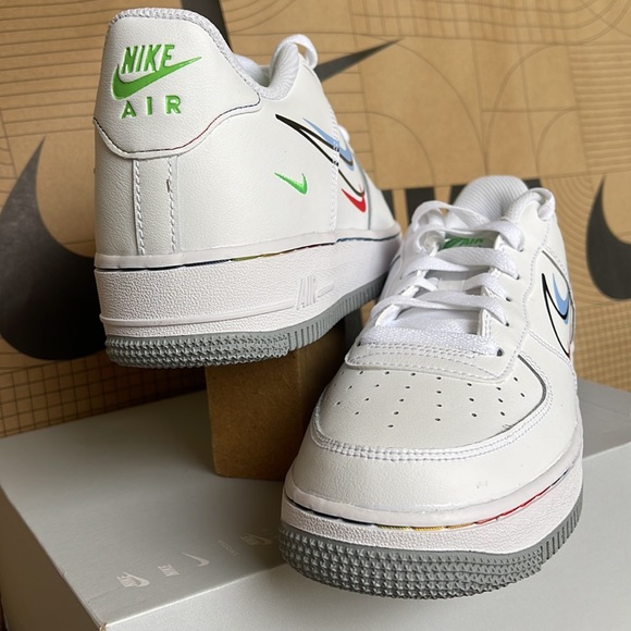 Nike Air Force 1 Low WMNS White/LT Green Spark-Aluminum  Multi Swoosh - Picture 12 of 16